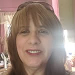 Amber Preston - @momofone.6794 - Instagram