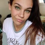 Amber Stuart - @foxy_caligirl_87 - Instagram