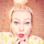 Amber Helm - @amberstyles_fashion - Instagram
