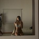 @ameliacainhot - Instagram