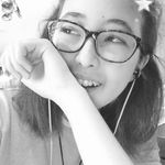 Amelia Chapman - @irrevelantmeme - Instagram