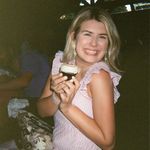 amelia flora - @ameliaflora - Instagram