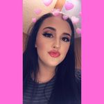 Amelia Lloyd - @makeupbymiaa122 - Instagram