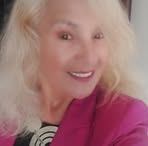 Amelia Mora - Facebook