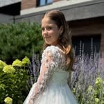 ✨AMELIA✨   Singer🎤   Model🤍 - @amelia.sosnovska - Instagram