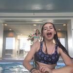 BLa BLa Bla AMELIA SINGER - @amelia.bediliaa_ - Instagram