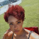 Amelie Baker - @its_sapphire_rose - Instagram