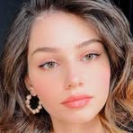 Amelie Hunter - Facebook