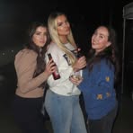 Amelie Austin - Facebook