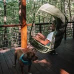 Amelie Marks - Facebook
