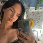 Amelie - @_amelieyoung - Instagram