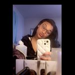 @amera.wright - Instagram
