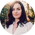 Amy Kerr ✦ Heal Your Heart School - @thelovebydesign - Instagram
