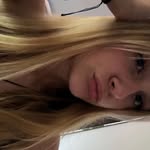 @amikowal_q123 - Instagram