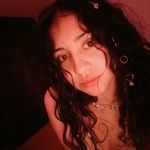 @amiloy_23 - Instagram