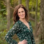 Amy McBride - @yourclosetconfidence - Instagram