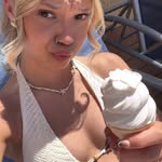 Amy Wells - @amywxlls13 - Instagram