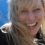 Amie Scott - @dailywaterdrop - Instagram
