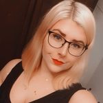 Amie Sutton - @amie.sutton.7 - Instagram