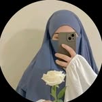@amira.rifia021 - Instagram