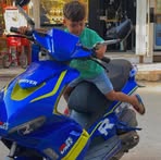 Amir Sari - Facebook