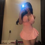 Nora. - @cinammongreentea - Instagram