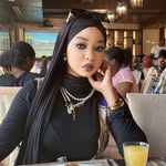 Amy Bayer - @unepeulh3 - Instagram