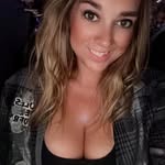 Amy Elizabeth - @amybentz8 - Instagram