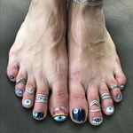 amy blackman - @beez_toez - Instagram