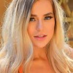 Amy Blossom - @amyblossom67 - Instagram
