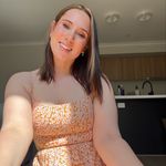 Amy Brooks - @amybrooks17 - Instagram