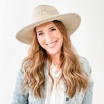 Amy Callaway - @thebelleandthebeau - Instagram