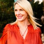 Amy Carrick - @inthepresenceyoga - Instagram