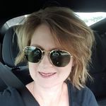 Amy DeWitt - @mamy8070 - Instagram