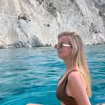 Amy Dezutter - @amydezutter - Instagram