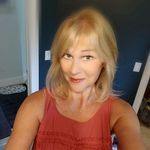Amy DiGiovanni - @mrsdeeg17 - Instagram