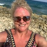 Amy Dukes - @amy.dukes.33 - Instagram