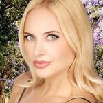Amy Esterle - @amyesterle87 - Instagram