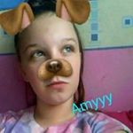 Amy Louise Everest - @duhhitsamy02 - Instagram