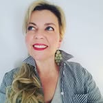 Amy Gray: How in-demand speakers remain independent. Easily. - @newleaf_private_speakers_agent - Instagram