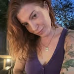 Amy Hare | Certified Aromatherapist - @themodernstillmaid - Instagram
