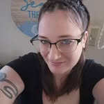 Amy Hollow - @amy.hollow.5 - Instagram