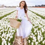 Amy Hubbard - @amyplakas - Instagram