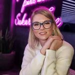 Amy J. Izzo - @amyj.izzo - Instagram