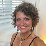 Amy Jansen - @yoga_chrysalis - Instagram