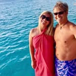Amy + Keith - @rtwtraveljunkies - Instagram