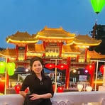 Amy Lie - Facebook