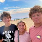 Amy Locklear - @amylock2120 - Instagram