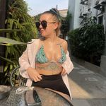 Amy Lyons - @amylyons7 - Instagram