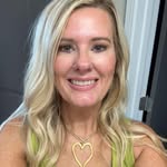 Amy Douglas Manos - @amy_manos - Instagram